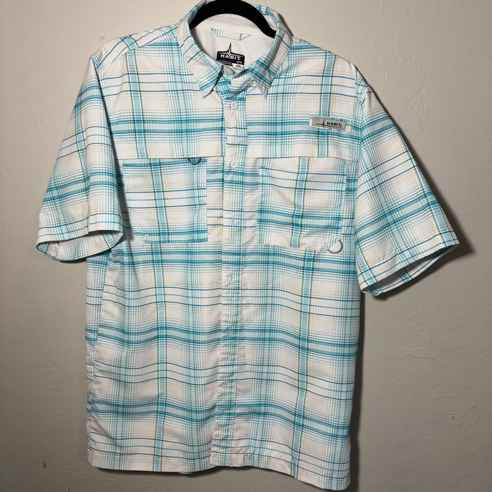 Habbit Outdoors Gear Vented Moisture Wicking Shirt Size M, Color Blue, White